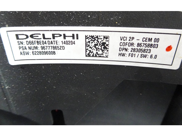 Руль Citroen C4 II Picasso 2013 - 2018 года 86758B03, 96777865ZD