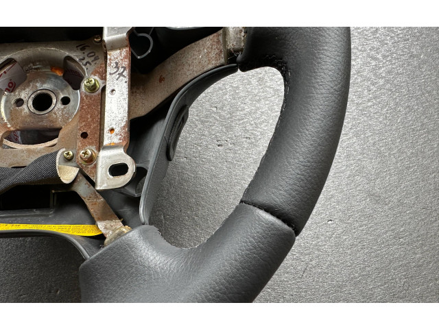 Volant Mitsubishi Pajero 1995 MB892593