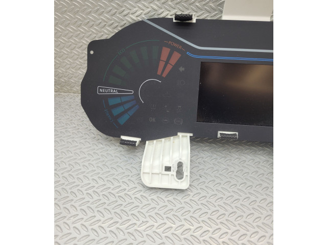 Панель приборов Bedford Astra