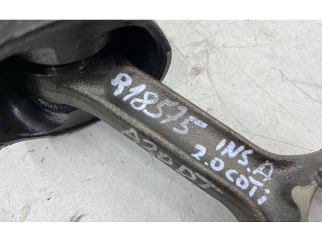  Поршень с шатуном    Saab 9-5  