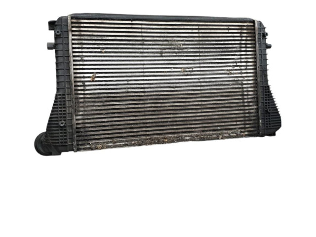 Интеркулер 1K0145803M Volkswagen Touran I