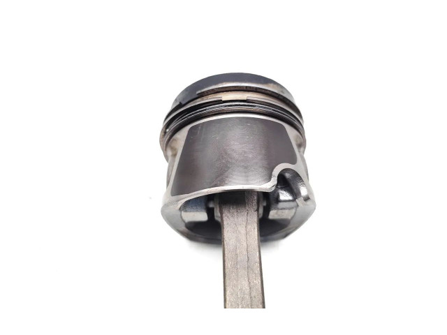  Поршень с шатуном CBDC CBDC  Volkswagen Passat Alltrack  