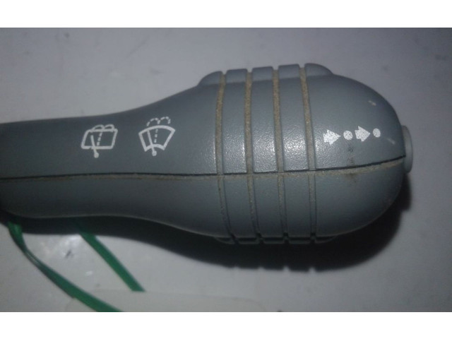 Ручка стеклоочистителей 7701054306   Renault Twingo I