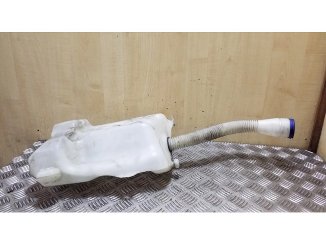 Бачок оконной жидкости