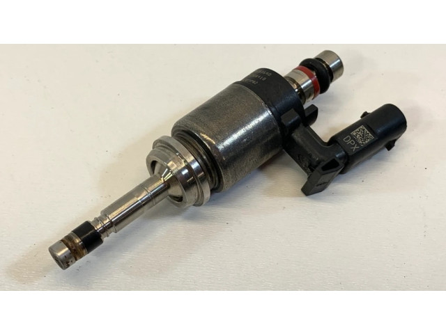 Vstřikovač 04E906036AD Audi A3 S3 8V pro benzínový motor 1.5 DAD