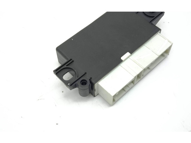 Блок управления парковки 5R3919294, 100775638 Skoda Octavia Mk4