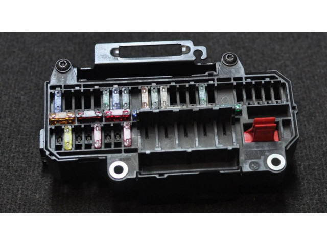 Pojistková skříňka 6900583 BMW 7 E65 E66 2006