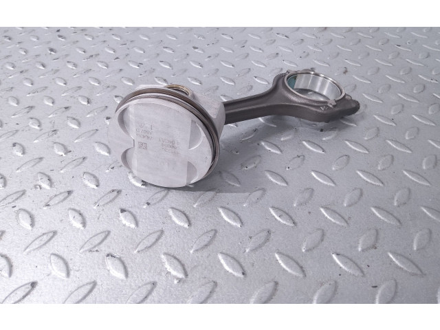 Поршень с шатуном DKLD 04C107065AT, 04E198401S Skoda Fabia Mk3 (NJ) для бензинового двигателя 1.0