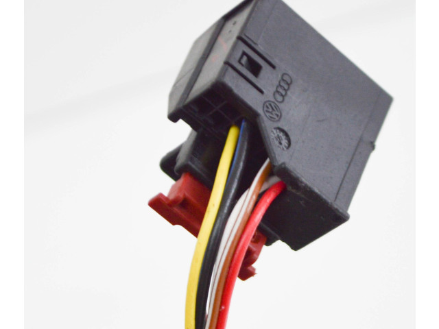 Зеркало электрическое        Audi A3 S3 8V  2013 - 2019 года   