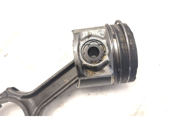  Поршень с шатуном 937A5000   Fiat Bravo  