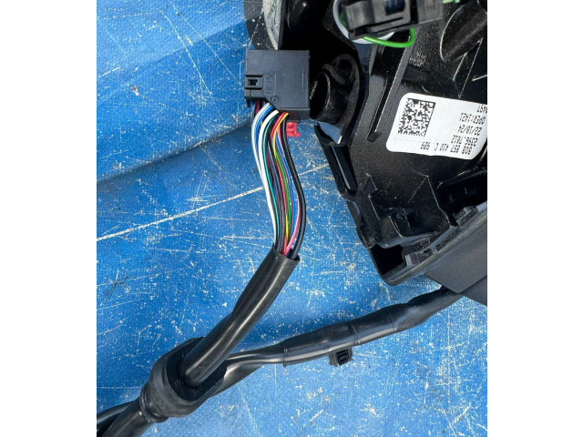 Зеркало электрическое Audi Q5 SQ5 2017 - года