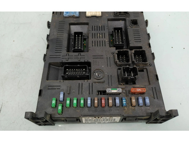 Блок предохранителей 9661940480   Citroen C4 I    