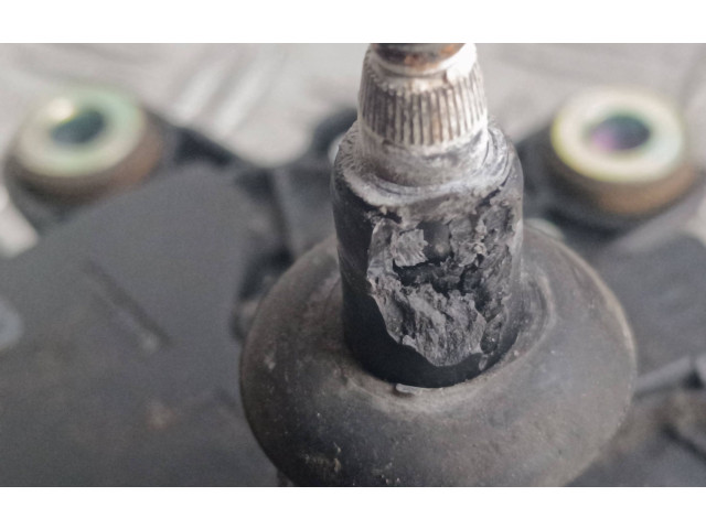 Моторчик заднего дворника D6117K441AB, SCU5S5A    Ford Transit -  Tourneo Connect