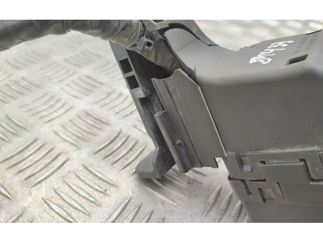 Блок предохранителей 2S6T14A076BA, BA6T14A075AA   Ford B-MAX    