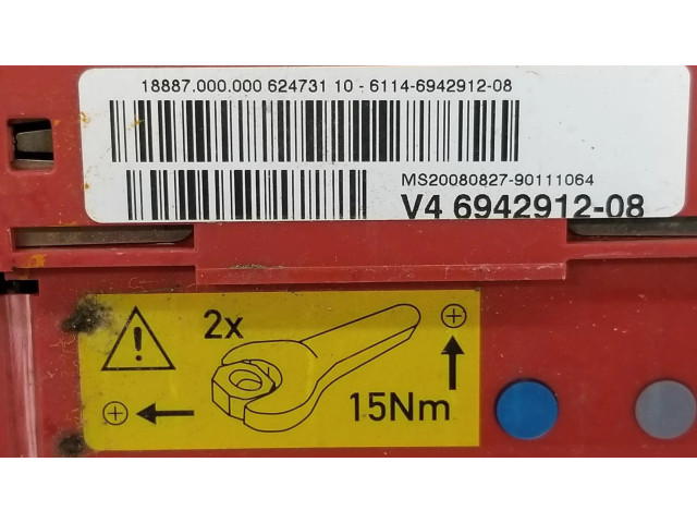 Pojistková skříňka 61146971370, 61146942912 BMW 3 E92 E93 2006