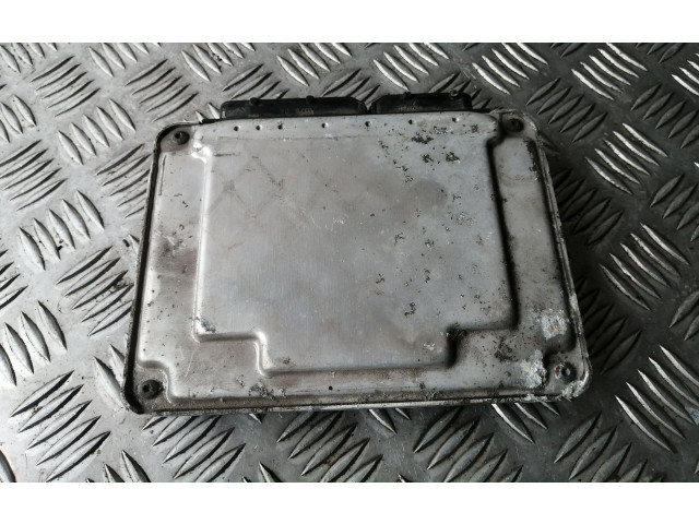 Блок управления двигателя 045906019CD, 0281012749   Skoda Fabia Mk2 (5J)