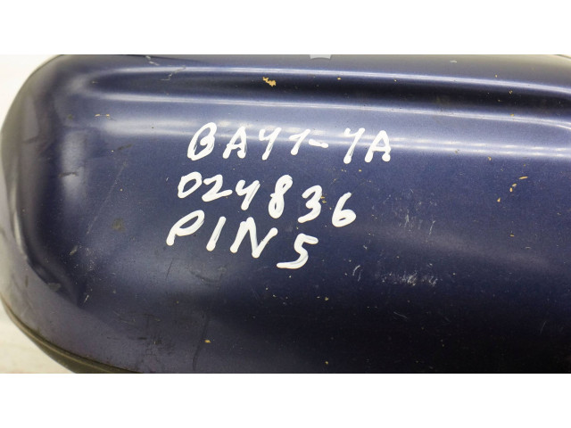 Зеркало электрическое Mazda 323 F 1999 - 2003 года