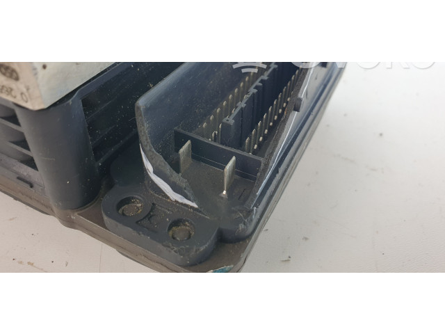 Блок АБС 6854057, 6854055   BMW  X5 E70  2006-2013 года