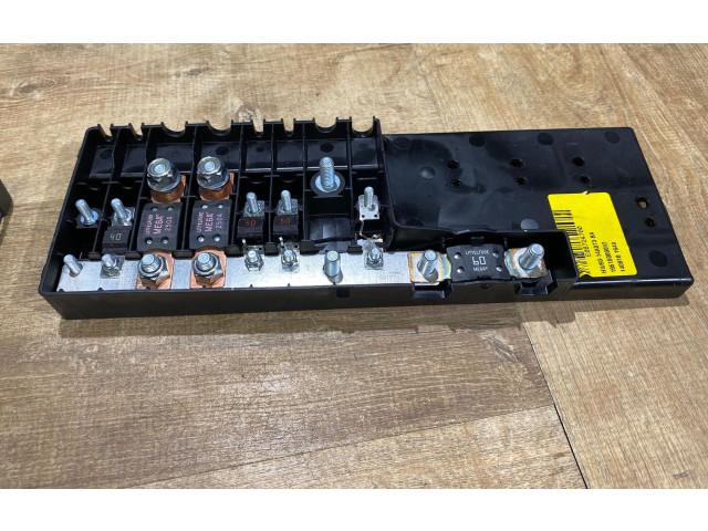 Блок предохранителей HW9314A073BA, E08724700 Jaguar XJ X351