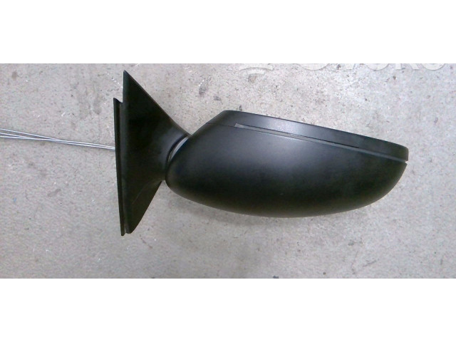 Зеркало электрическое Skoda Fabia Mk2 (5J) 2007 - 2014 года