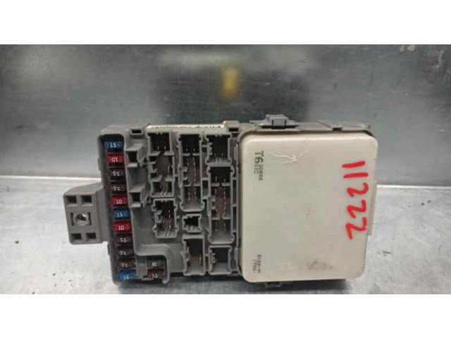 Блок предохранителей 3820AS1AG100 Honda Accord