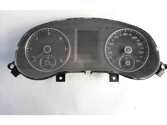 Блок предохранителей  5C6920972A   Volkswagen Jetta VI    