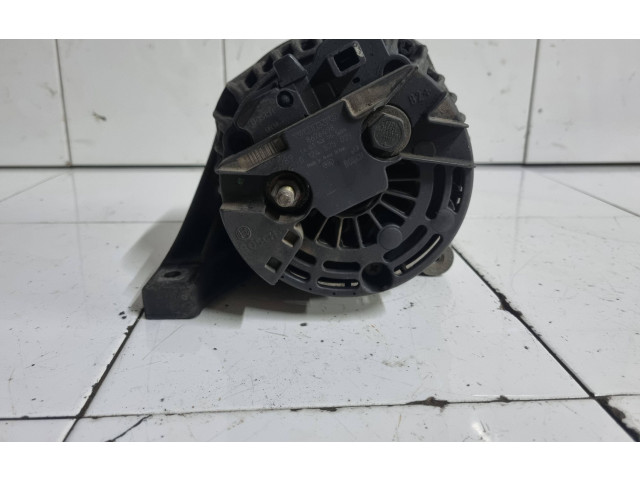 Генератор 8676498, 0124525029   Volvo V70      