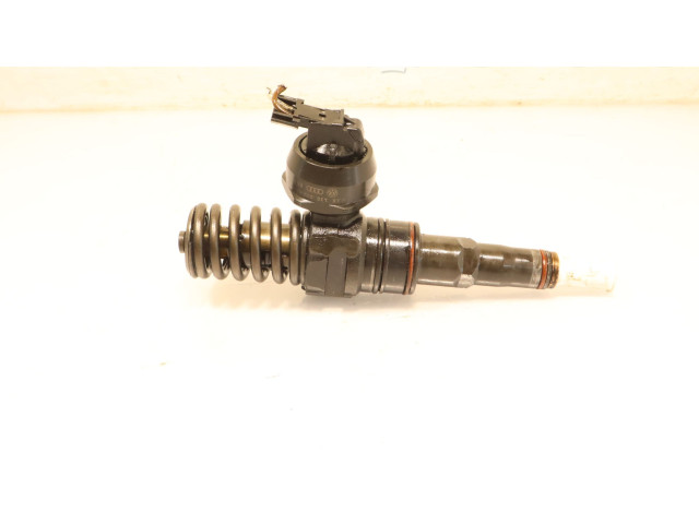 Форсунка 0414720037    Audi A3 S3 8L   