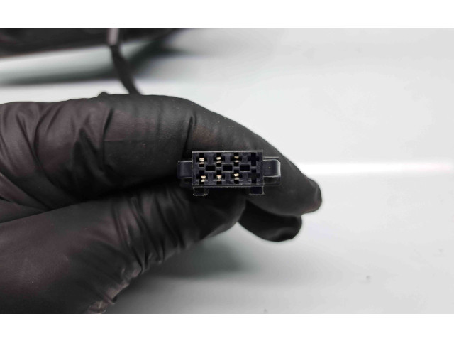 Зеркало электрическое        Skoda Fabia Mk3 (NJ)  2015 - 2021 года   