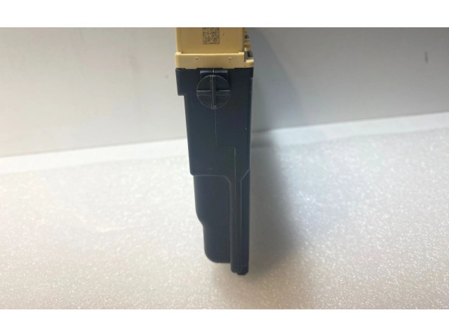 Блок управления A1679000100, A1689010100   Mercedes-Benz GLE W167