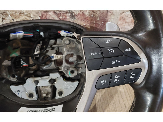 Руль Jeep Grand Cherokee 2010 - 2021 года