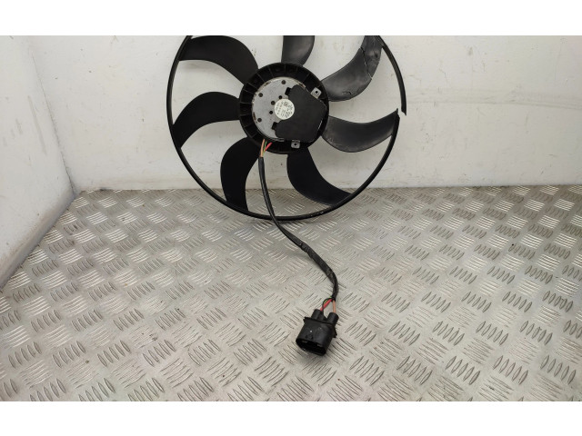 Вентилятор радиатора 5Q0959455BG Volkswagen Golf VII