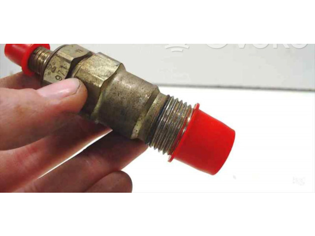 Vstřikovač 1670060J21 Nissan Almera