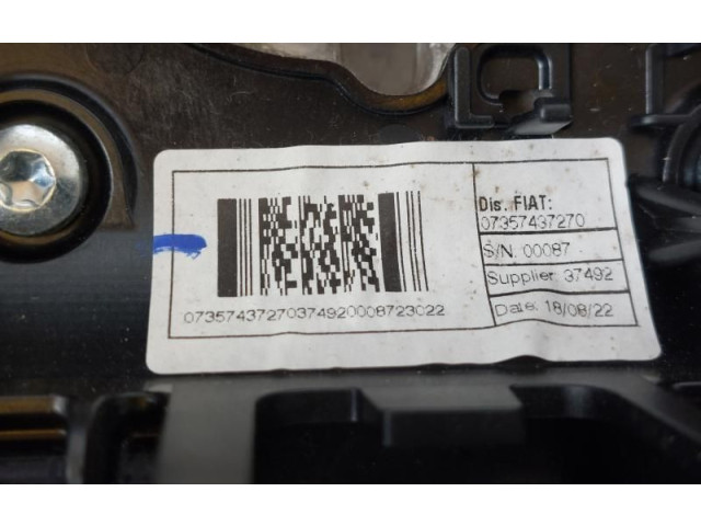 Руль Jeep Renegade 2014 - года 07357437270