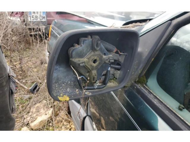 Зеркало электрическое левое Jeep Grand Cherokee 1993-1998 года