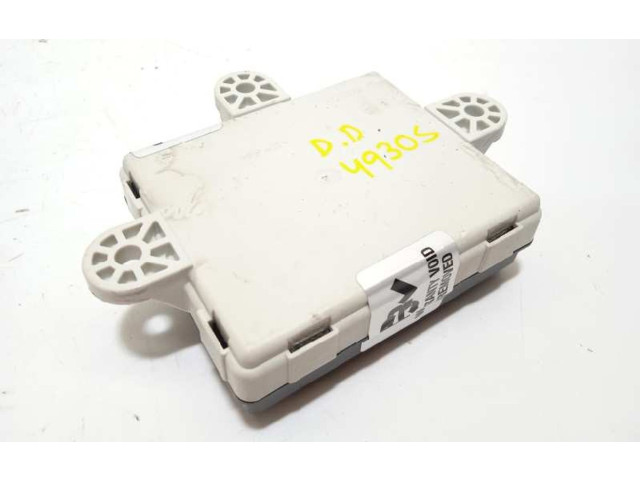 Комфортный модуль 31343044 Volvo S60