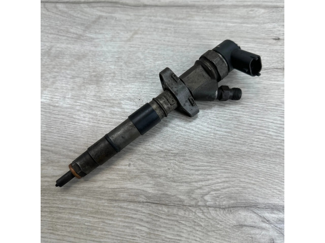 Vstřikovač 8200084534 Renault Vel Satis pro naftový motor 2.2