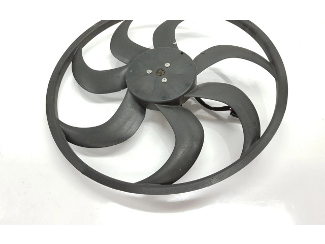 Вентилятор радиатора     GX738C607AD, T2H1831    Jaguar XE 2.0