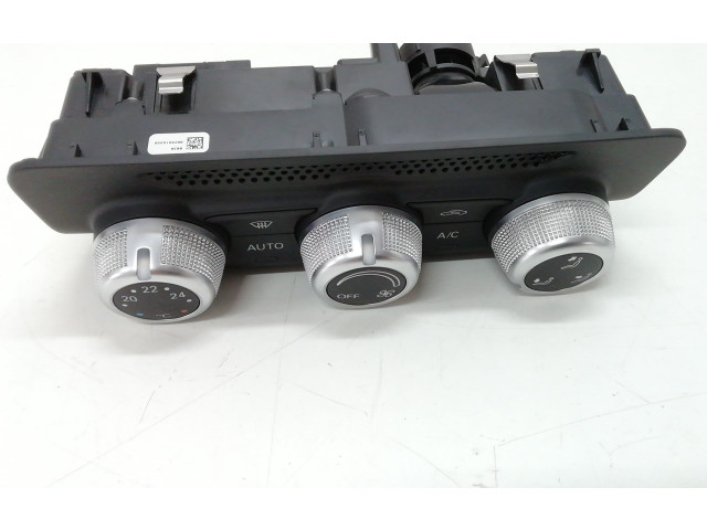Блок управления климат-контролем 8X0820043C, 8X0820043C   Audi A1