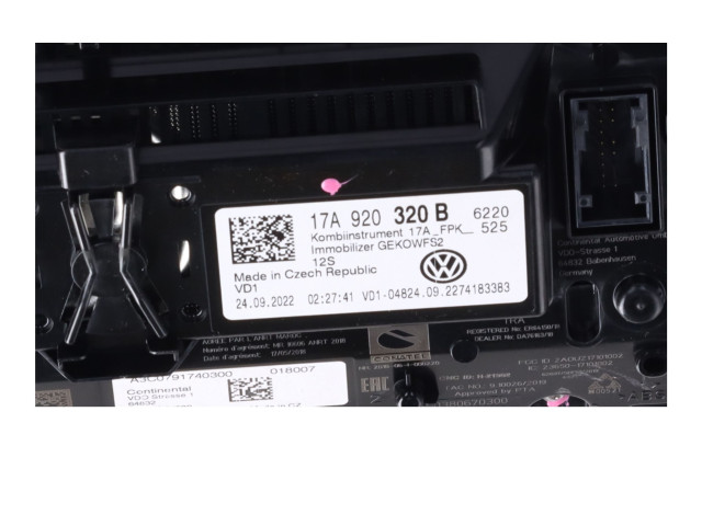 Přístrojová deska  Volkswagen T-Roc 2022 17A920320B  