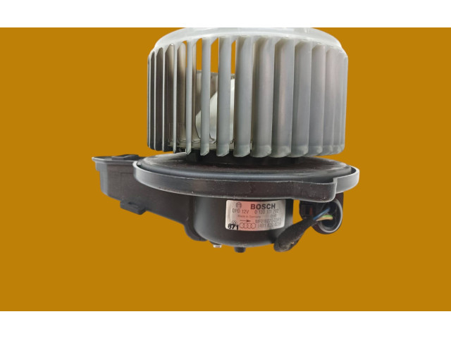 Вентилятор печки    0130111202, 4B1820021   Audi A6 S6 C5 4B