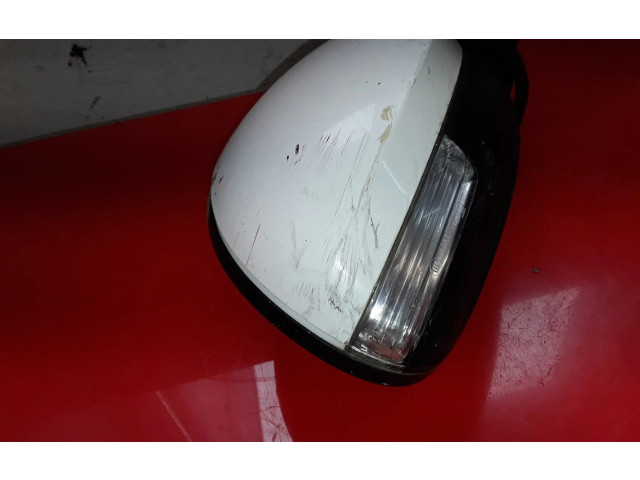 Зеркало электрическое правое Skoda Yeti (5L) 2009-2017 года