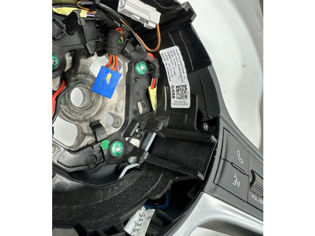 Volant Alfa Romeo Giulia 2011   