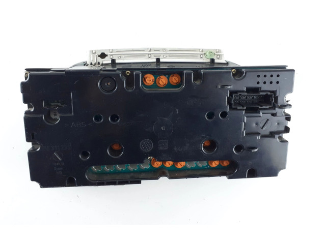 Přístrojová deska Volkswagen Caddy 2002 6K9920840G