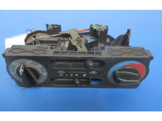 Блок управления климат-контролем Daihatsu Sirion