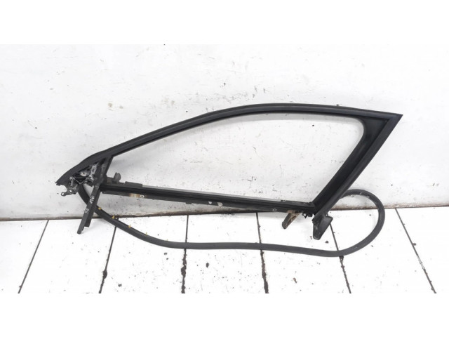 Передняя рамка дверного стекла