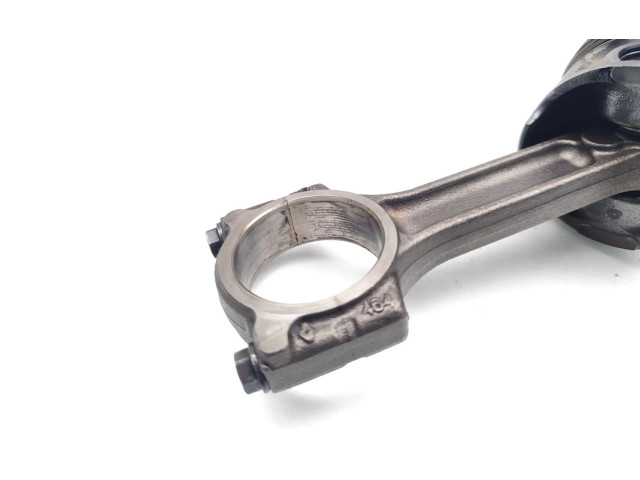 Píst K9K766 Renault Clio III K9K766