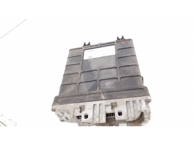 Блок управления двигателя 037906024AG Seat Cordoba (6K)