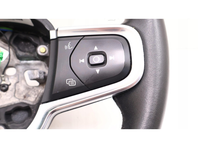 Руль Volvo XC40 - года 32227629