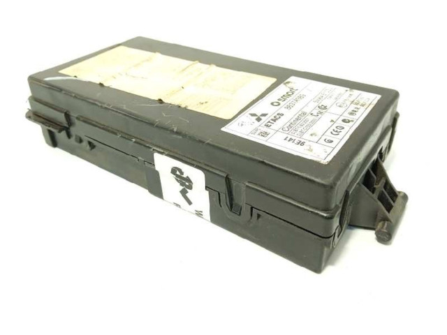 Блок управления 8637A389 Mitsubishi Colt